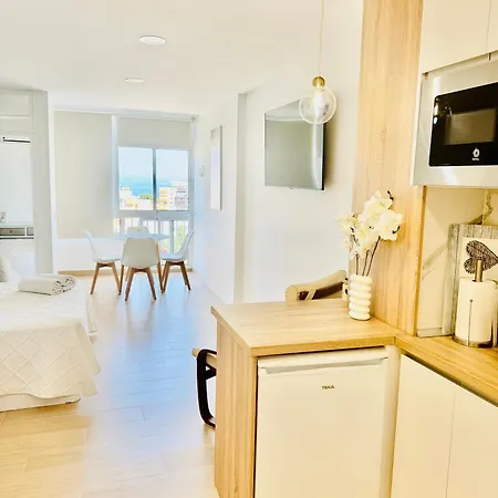Apartment Nuevo Loft-vistas Al Mar-luminoso-benalmadena Costa *